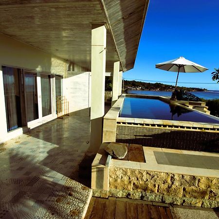Nusa View - Oceanfront Rentals 누사 렘봉안 외부 사진